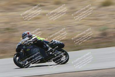 media/Apr-20-2025-AHRMA (Sun) [[393a79c373]]/Race/Group 10/Turn 4b/